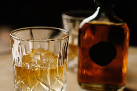 Adelaide Bar Boys Whiskey Tour - Tourism Brisbane 1