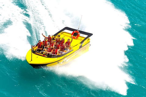 Airlie Beach Jet Boat Thrill Ride - Tourism Brisbane 7