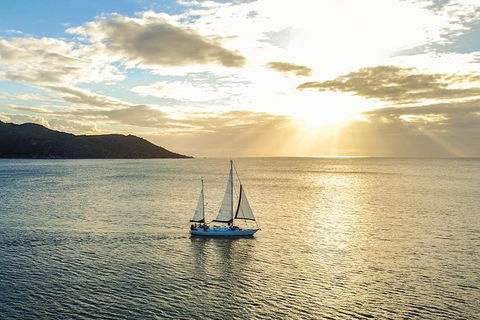 Magnetic Island Sunset Sail - Tourism Brisbane 1