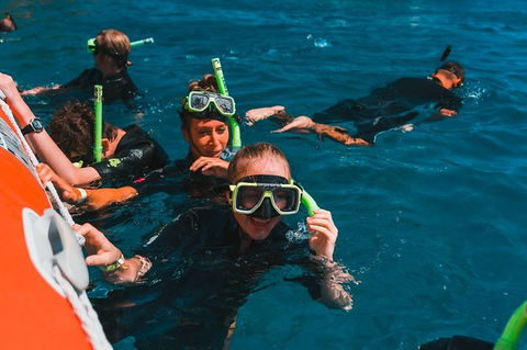 Whitehaven Beach And Hill Inlet Lookout Full-Day Snorkeling Cruise By High-Speed Catamaran - Tourism Brisbane 10