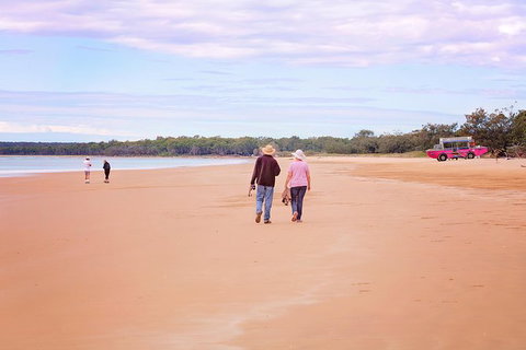 1770 Coastline Tour By LARC Amphibious Vehicle Including Picnic Lunch - Brisbane Tourism 3