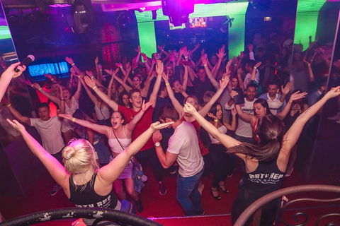 THE HANGOVER CRAWL - CLUB CRAWL SURFERS PARADISE - NIGHTLIFE - CLUBBING - Brisbane 4u 1