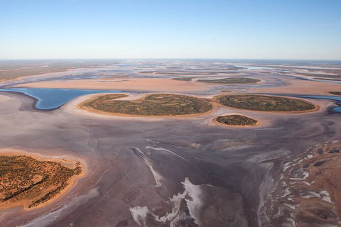 Scenic Flight: Gosses Bluff - Tourism Brisbane 5