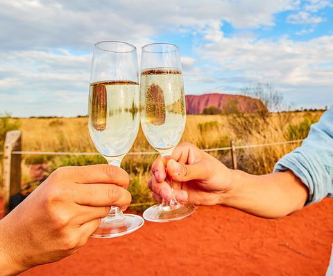 Uluru (Ayers Rock) Sunset Tour - Brisbane 4u 7