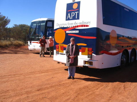 Uluru (Ayers Rock) To Alice Springs One-Way Shuttle - Brisbane 4u 5
