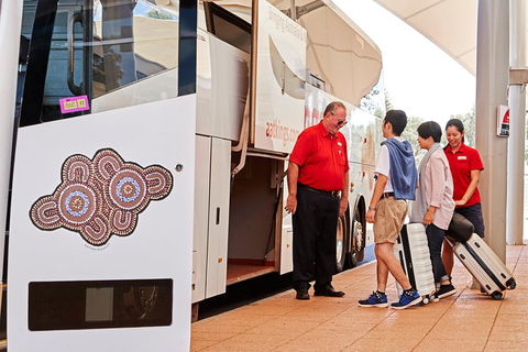 Uluru (Ayers Rock) To Alice Springs One-Way Shuttle - Brisbane 4u 6