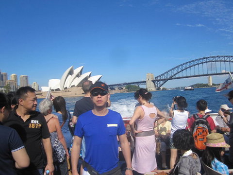 Sydney Harbour Hop-on Hop-off Cruise - Tourism Brisbane 14