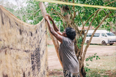 Anindilyakwa Arts, Groote Eylandt - Brisbane 4u 1