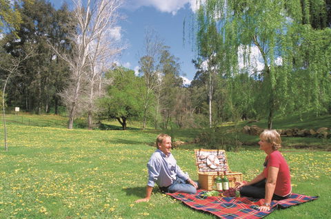 Darling Range - Tourism Brisbane 0