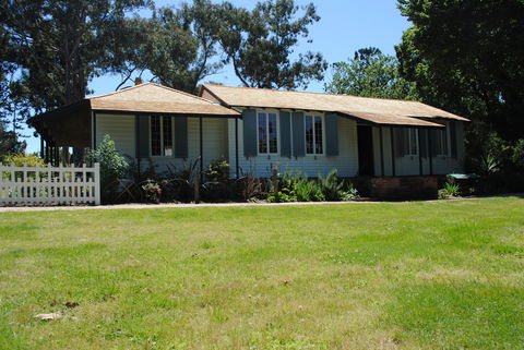 La Trobe's Cottage - Brisbane 4u 1