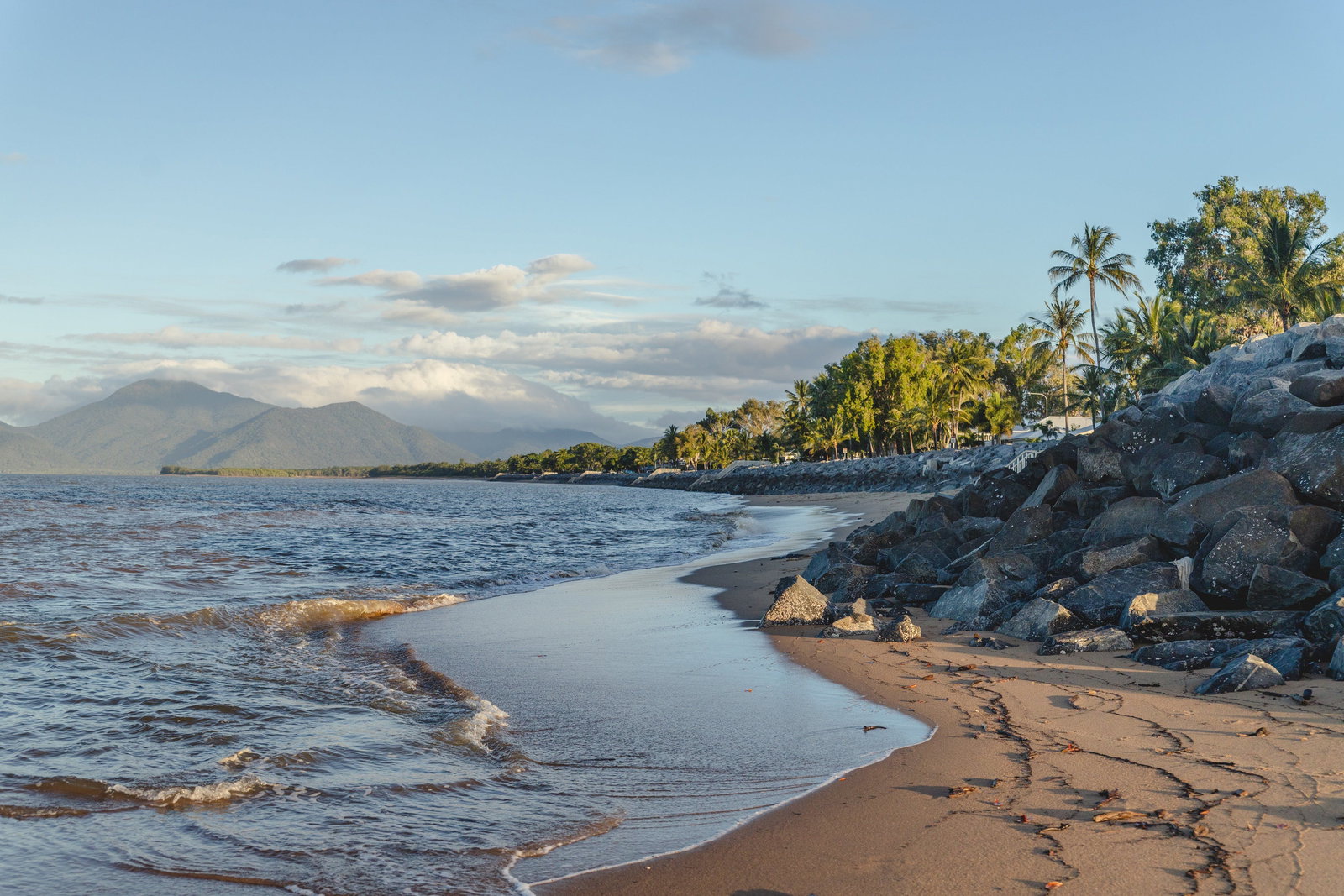 Machans Beach QLD Tourism Brisbane