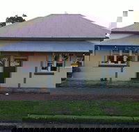 Teddy Bears Downstairs and Grandma's Feather Bed - Brisbane Tourism