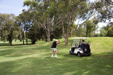Woolooware Golf Course - Brisbane Tourism 0