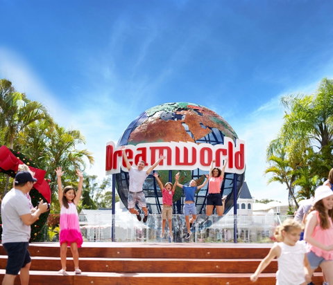 Dreamworld - Tourism Brisbane 0
