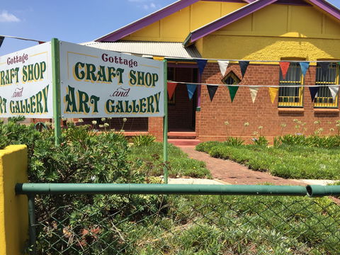 Dubbo Arts And Craft Society - Tourism Brisbane 0