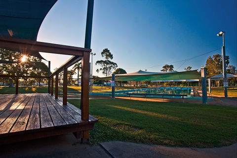 Middlemount - Brisbane Tourism 1