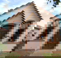 Stanley Athenaeum and Public Room - Tourism Brisbane