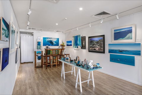 Above And Below Photography Gallery - Tourism Brisbane 0