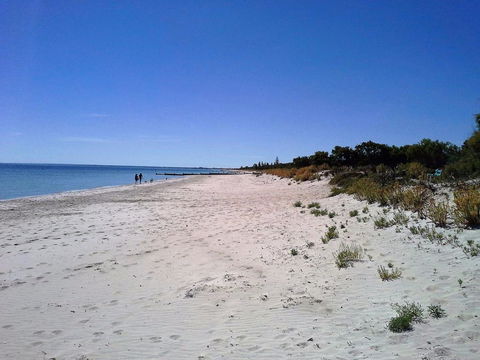 Busselton Beachfront - Tourism Brisbane 0