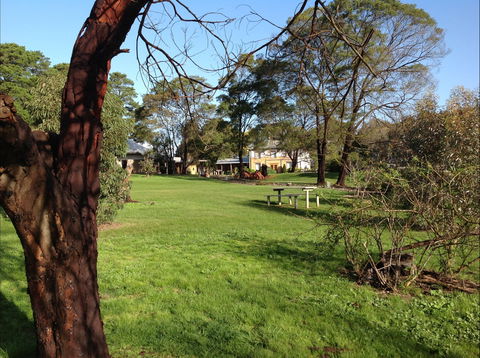 HIRL Hamilton Institute Of Rural Learning - Brisbane 4u 2