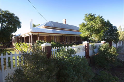 Hoover House - Tourism Brisbane 0