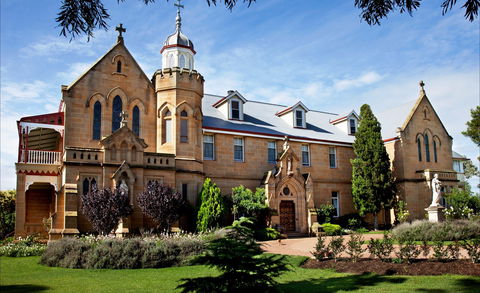 Abbey Of The Roses - Tourism Brisbane 0
