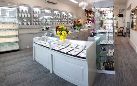 Alexa's Treasures - Tourism Brisbane 0