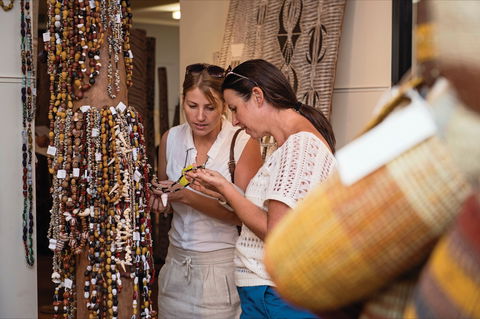 Buku Larrnggay Mulka Centre - Brisbane Tourism 1