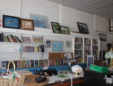 Holbrook Anglican Op-shop - Tourism Brisbane 1