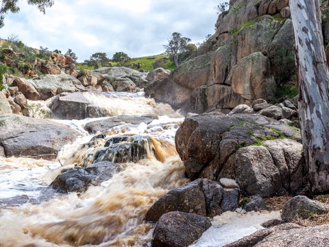 Mannum Waterfalls - Tourism Brisbane 0