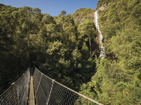 Montezuma Falls - Tourism Brisbane 1