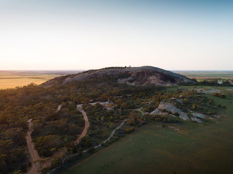 Mount Wudinna - Tourism Brisbane 0
