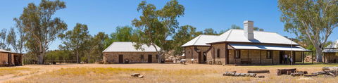 Alice Springs Telegraph Station Historical Reserve - Brisbane 4u 2