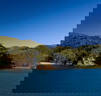 Butterfly Bay - Hook Island - Tourism Brisbane