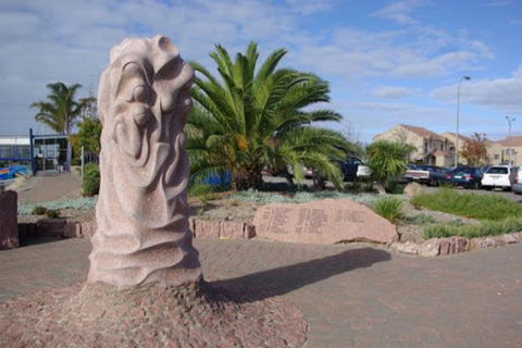 Fishermen's Memorial - Tourism Brisbane 0