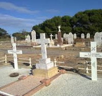 Historic Clan Ranald Shipwreck Graves - Tourism Brisbane