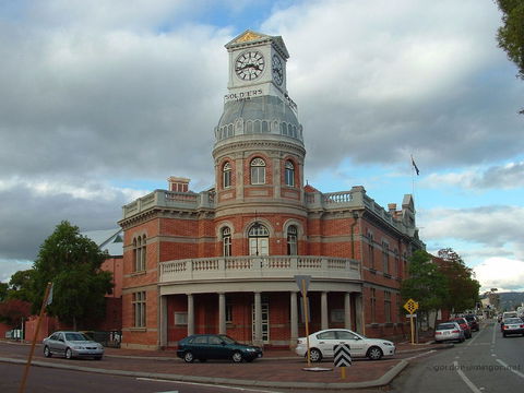 Midland Town Hall - Tourism Brisbane 0