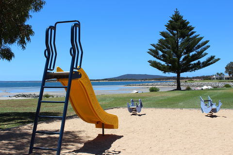 North Point Reserve (Mundy's Mooring) Playground - Brisbane Tourism 2