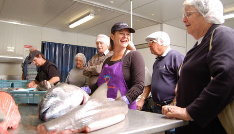 The Fresh Fish Place - Tourism Brisbane 1