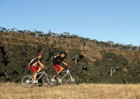 Victoria's High Country - Brisbane Tourism 2