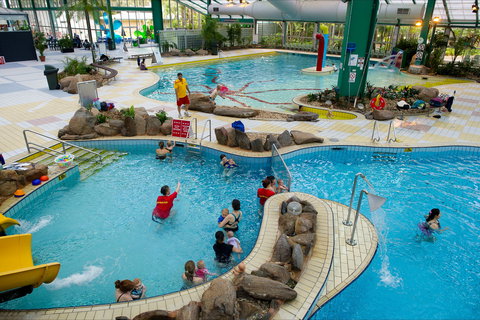 Adelaide Aquatic Centre - Brisbane Tourism 1
