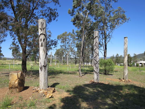 Heritage Sculptures At Pensioners Hill Lookout - Brisbane Tourism 1