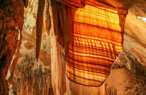 Junction Cave - Tourism Brisbane 0