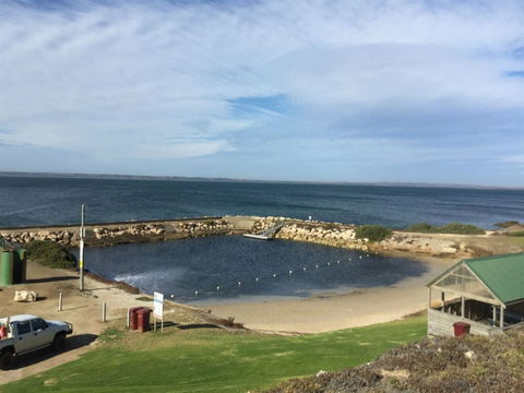 Kingscote Tidal Pool - Tourism Brisbane 0