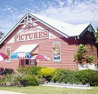 Huskisson Pictures - Brisbane Tourism