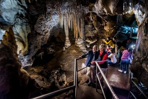 Jenolan Caves: Imperial Cave Tour - Brisbane Tourism 3