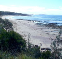 Monument Beach Picnic Area - Brisbane Tourism