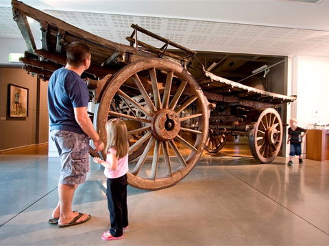 Western Plains Cultural Centre - Tourism Brisbane 1