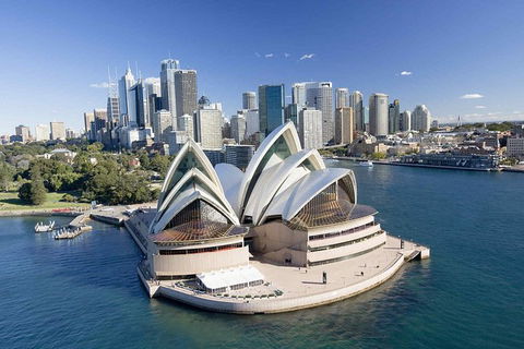 Sydney Airport Transfers : Sydney Airport SYD To Sydney City In Luxury Van - Tourism Brisbane 6