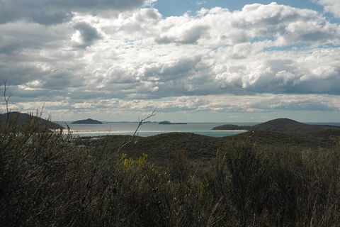 Boulder Bay Half Day Guided Walk - Brisbane 4u 4